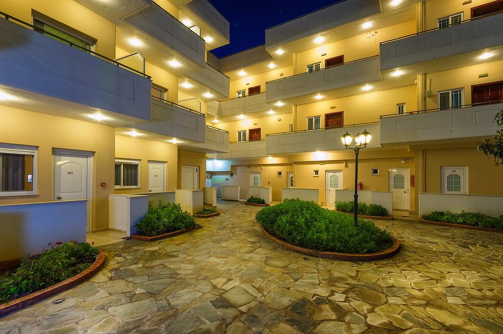 Hotel Fotini Kalamata Ngoại thất bức ảnh
