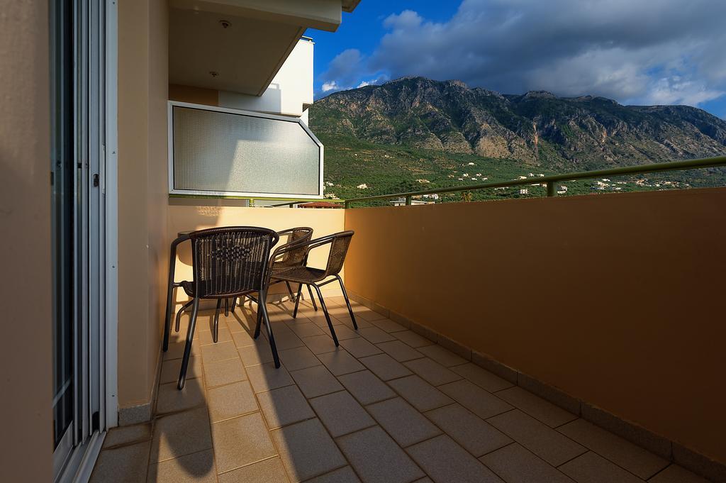 Hotel Fotini Kalamata Phòng bức ảnh