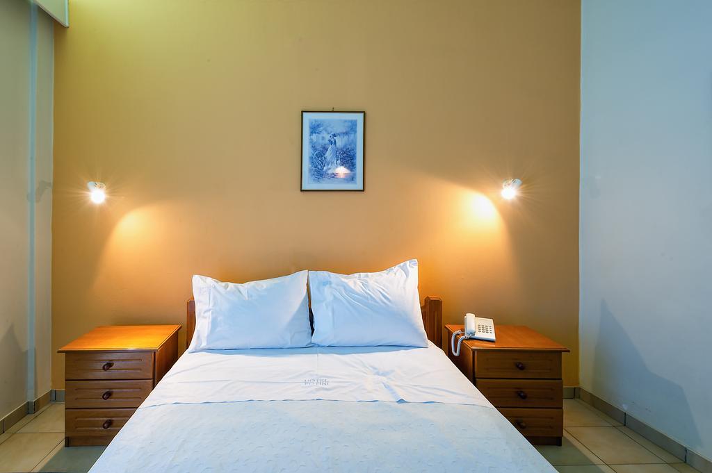 Hotel Fotini Kalamata Phòng bức ảnh
