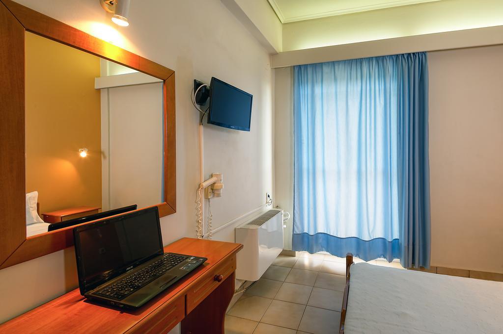 Hotel Fotini Kalamata Phòng bức ảnh