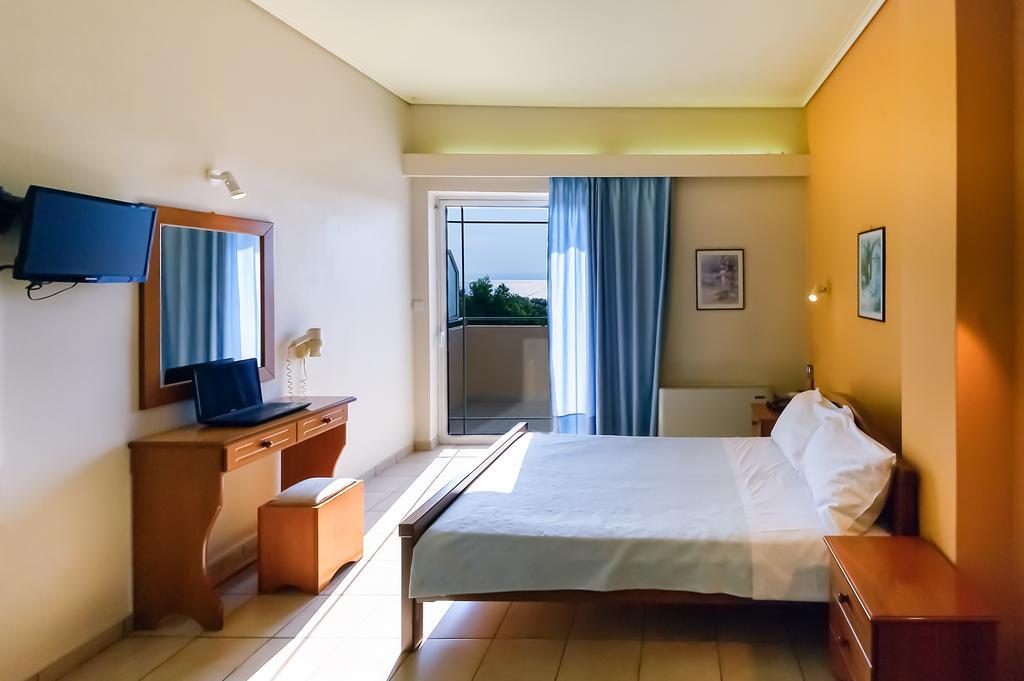 Hotel Fotini Kalamata Phòng bức ảnh