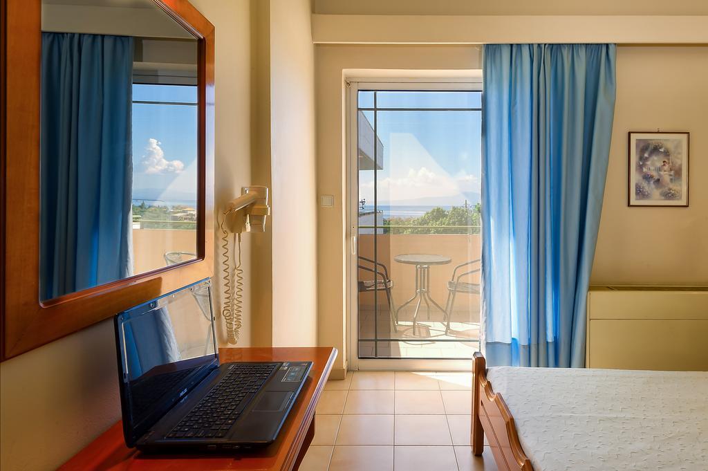 Hotel Fotini Kalamata Phòng bức ảnh