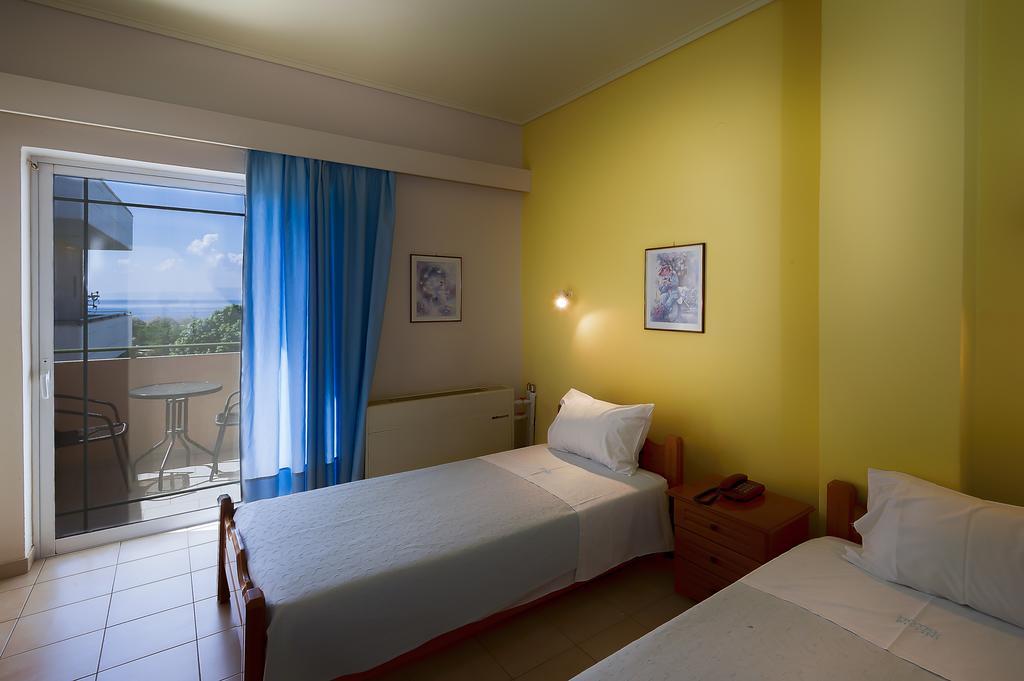 Hotel Fotini Kalamata Phòng bức ảnh